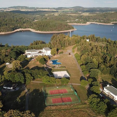 Wellness Hotel Orlik Kozarovice Экстерьер фото