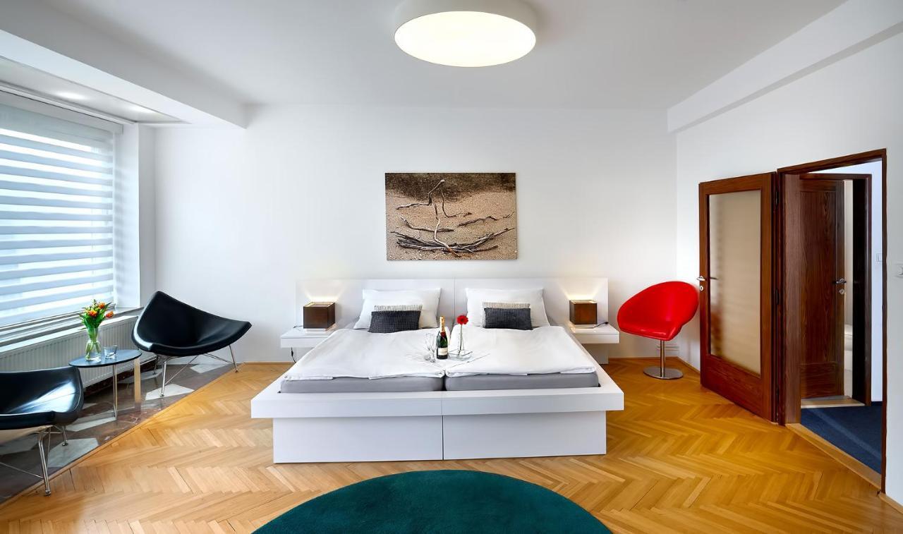 Wellness Hotel Orlik Kozarovice Экстерьер фото